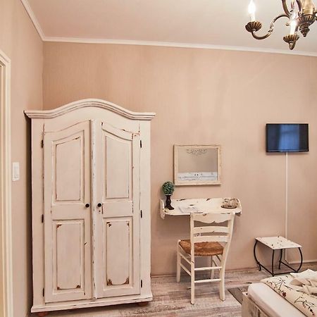 Abraham Vintage Szobak & Apartmanok Печ Екстериор снимка